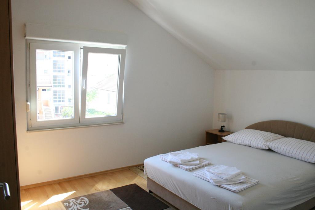 Apartment Beba Mostar Exteriör bild